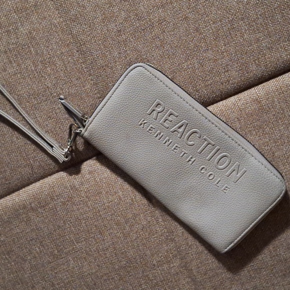 Purse - Picture 8 of 8